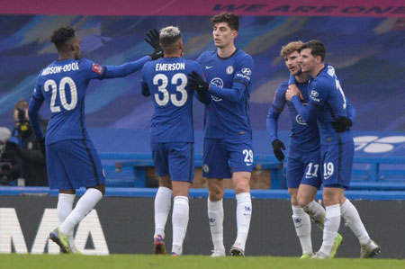 解析西雅图水手队的长期季后赛荒背后的选秀策略失败分析