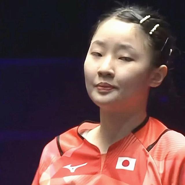 受到足球这 受到足球这