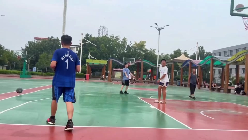又参演了电